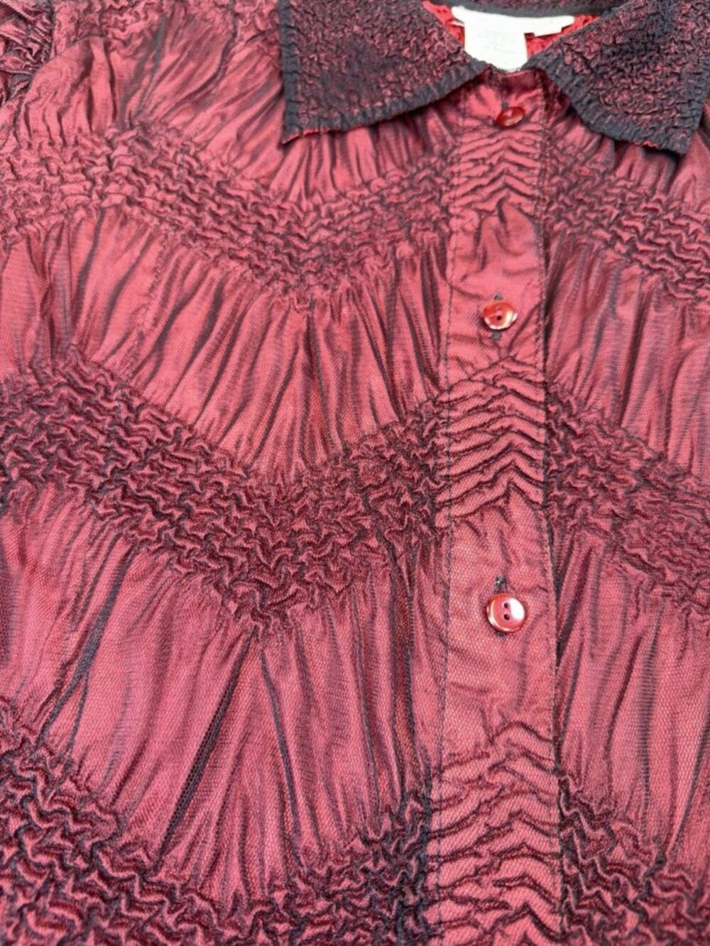 Coldwater Creek Red Crinkle Button-Up Top Lightweight Textured Chevron Medium - Picture 5 of 15